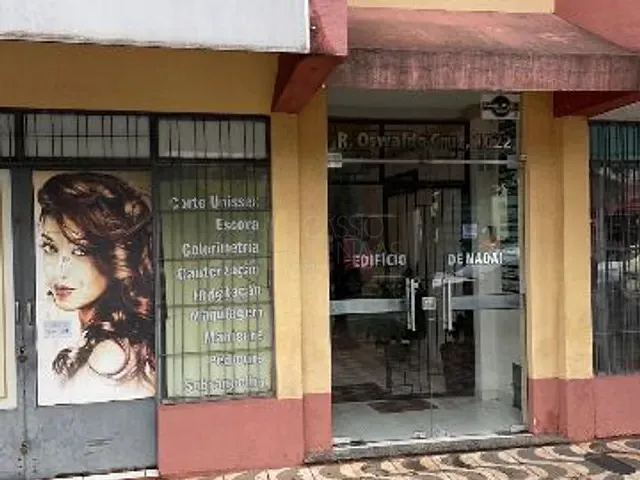 Sala à venda, no bairro Centro em Apucarana