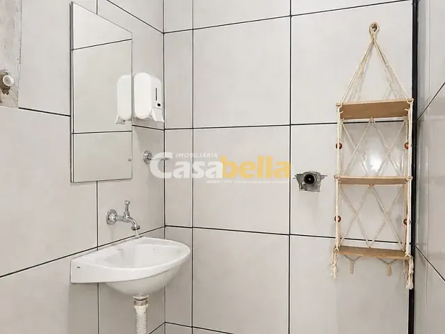 Sala com 37m², para alugar, no bairro Setor Central em Goiânia
