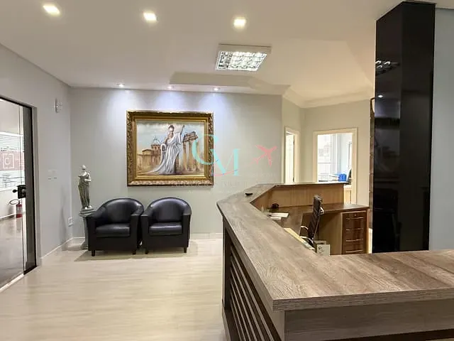 Sala à venda ou para alugar, no bairro centro em Xanxerê