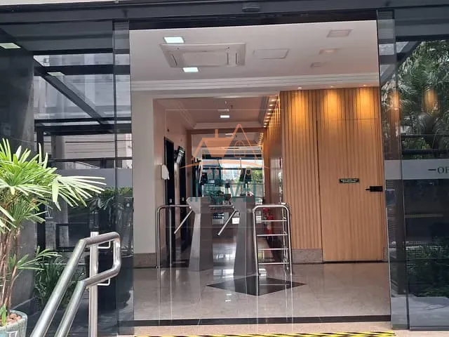 Sala com 43m², para alugar, no bairro Itaim Bibi em São Paulo