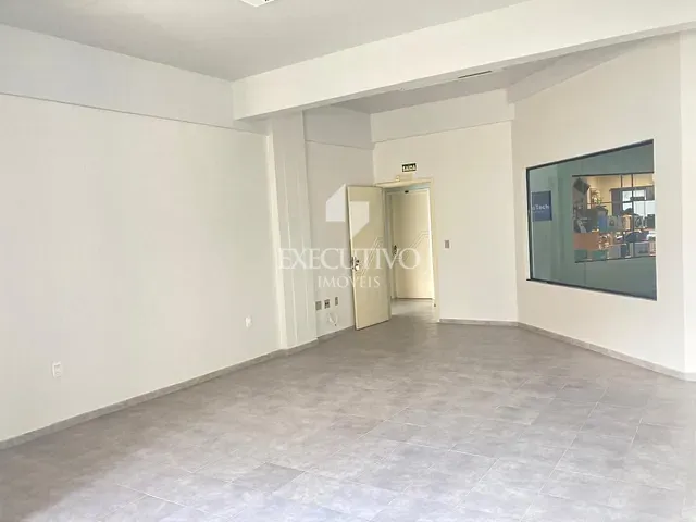 Sala com 49m², à venda ou para alugar, no bairro Centro em Arroio do Meio