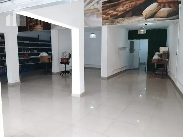 Sala com 100m², para alugar, no bairro Centro em Nova Iguaçu