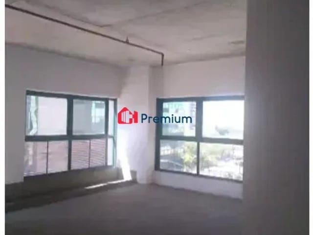 Sala à venda, no bairro Barra da Tijuca em Rio de Janeiro