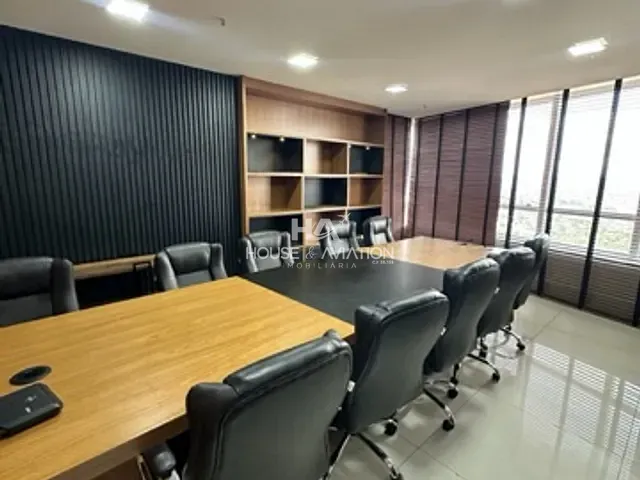Sala para alugar, no bairro Park Lozandes em Goiânia