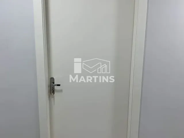 Sala para alugar, no bairro Jardim Santa Cruz em Taboão da Serra