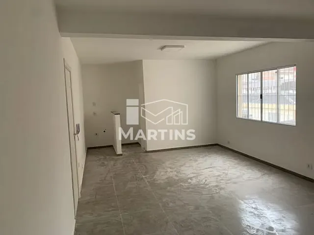 Sala para alugar, no bairro Jardim Santa Cruz em Taboão da Serra