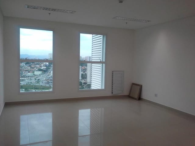 Foto do Sala - Sala para alugar, 37 m² por R$ 1.500,00/mês - Jardim das Colinas - São José dos Campos/SP | INDEPENDENCE NEGOCIOS IMOBILIARIOS LTDA
