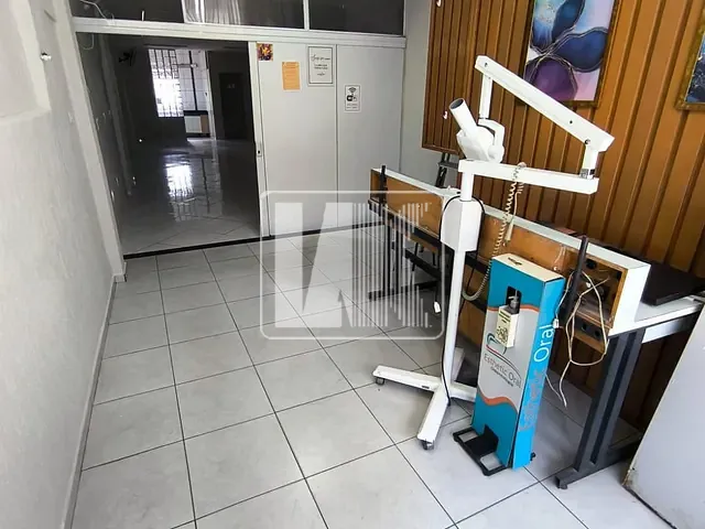 Sala para alugar, no bairro Vila Palmares em Santo André