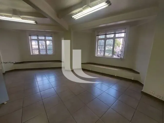 Sala à venda, no bairro Centro Histórico de São Paulo em São Paulo