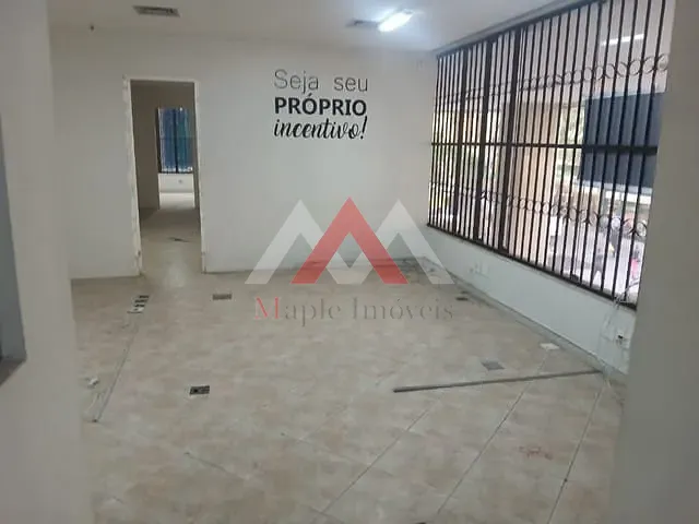 Sala à venda ou para alugar, no bairro Centro em Rio de Janeiro