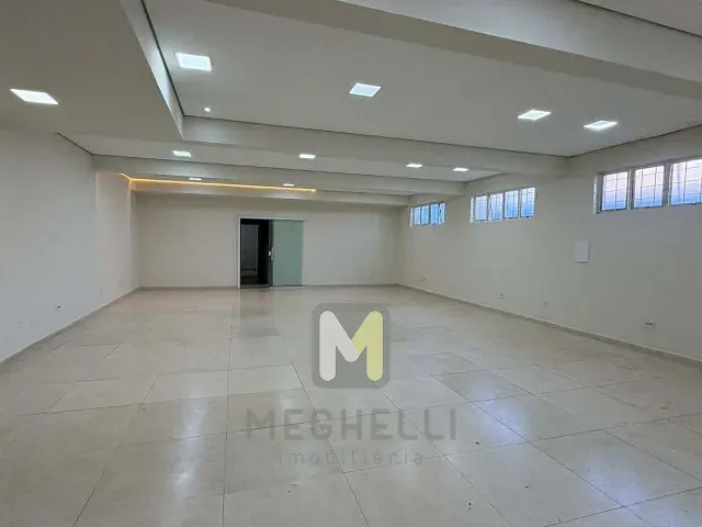 Sala com 250m², para alugar, no bairro Jardim Boa Vista em Serrana