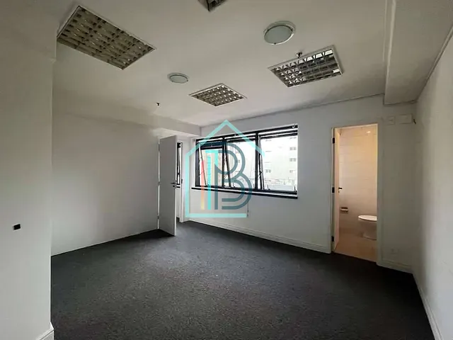 Sala com 67m², à venda ou para alugar, no bairro Consolação em São Paulo