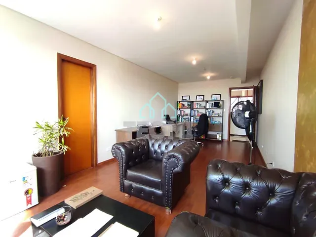 Sala à venda, no bairro Centro em Taubaté