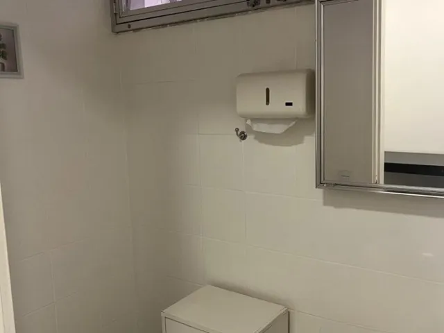 Sala à venda, no bairro Vila Bastos em Santo André