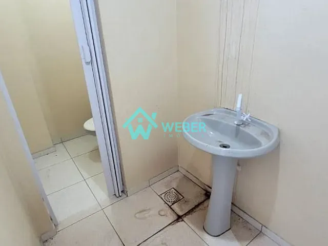 Sala para alugar, no bairro Centro em Novo Hamburgo