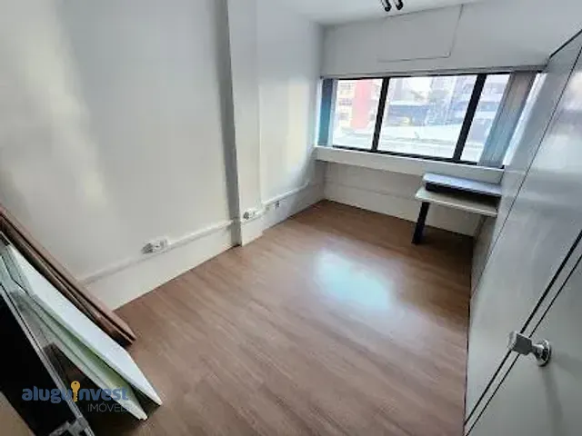 Sala à venda, no bairro Centro em Florianópolis