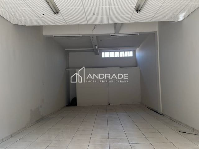 Sala com 70m², para alugar, no bairro Centro em Apucarana