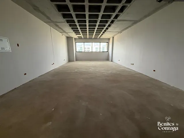 Sala para alugar, no bairro Zona Armazém em Maringá