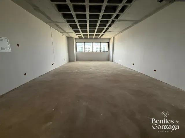 Sala para alugar, no bairro Zona Armazém em Maringá