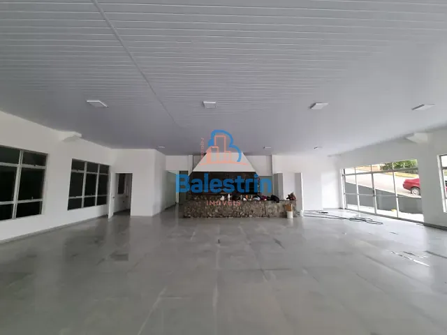 Sala para alugar, no bairro Santo Antônio em Fraiburgo