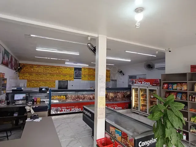 Sala com 360m², à venda, no bairro Vila Nova em Apucarana