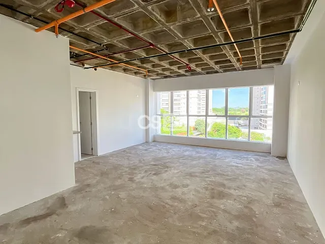 Sala à venda ou para alugar, no bairro Gleba Fazenda Palhano em Londrina
