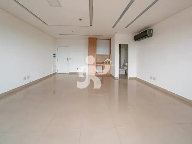Sala com 40m², à venda ou para alugar, no bairro Centro em Piracicaba