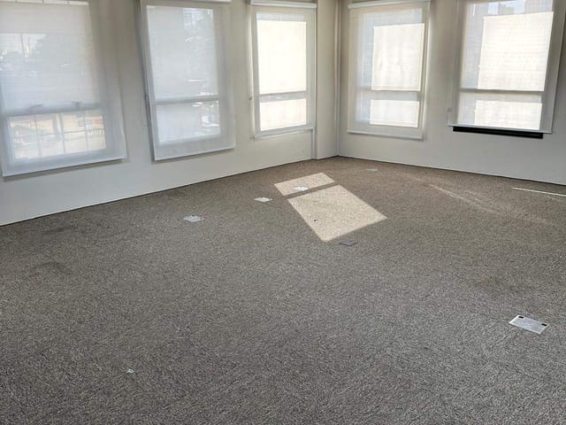 Sala à venda ou para alugar, no bairro Alphaville Industrial em Barueri
