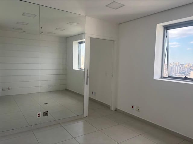 Sala para alugar, no bairro Tatuapé em São Paulo
