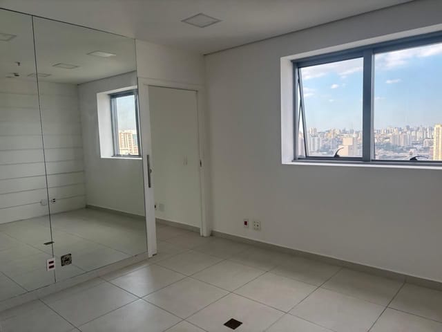 Sala para alugar, no bairro Tatuapé em São Paulo
