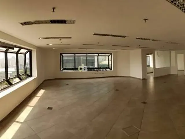 Sala com 180m², à venda ou para alugar, no bairro Água Branca em São Paulo