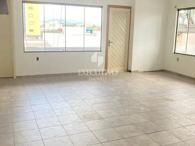 Sala com 82m², à venda ou para alugar, no bairro Centro em Arroio do Meio