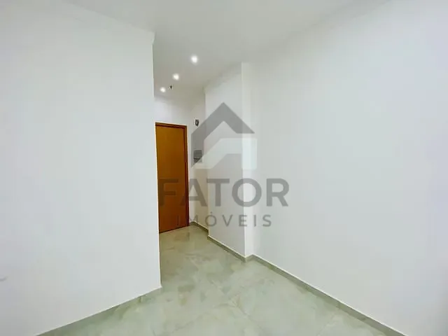 Sala com 25m², para alugar, no bairro Centro em Nova Iguaçu
