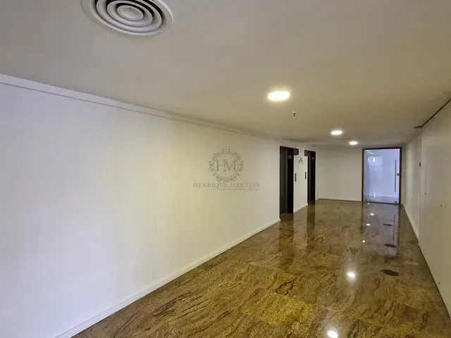 Sala com 321m², para alugar, no bairro Centro em Rio de Janeiro