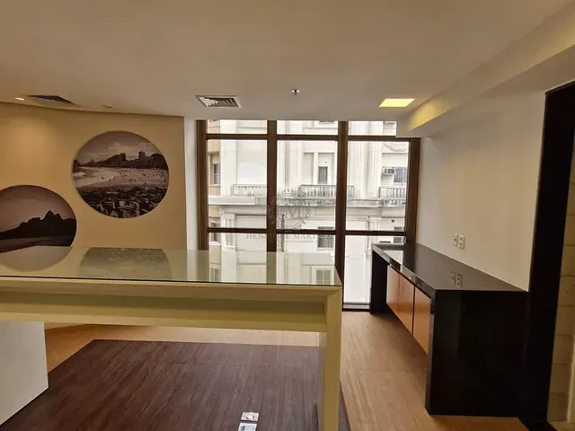 Sala com 321m², para alugar, no bairro Centro em Rio de Janeiro