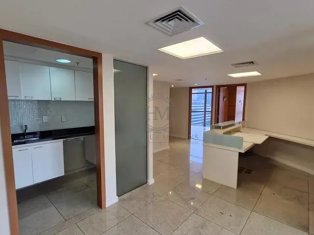 Sala com 321m², para alugar, no bairro Centro em Rio de Janeiro