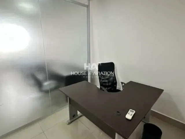 Sala para alugar, no bairro Park Lozandes em Goiânia