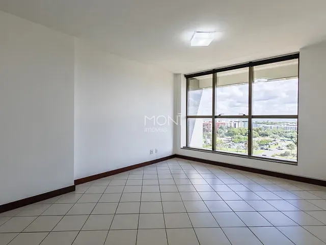 Sala à venda ou para alugar, no bairro Asa Sul em Brasília