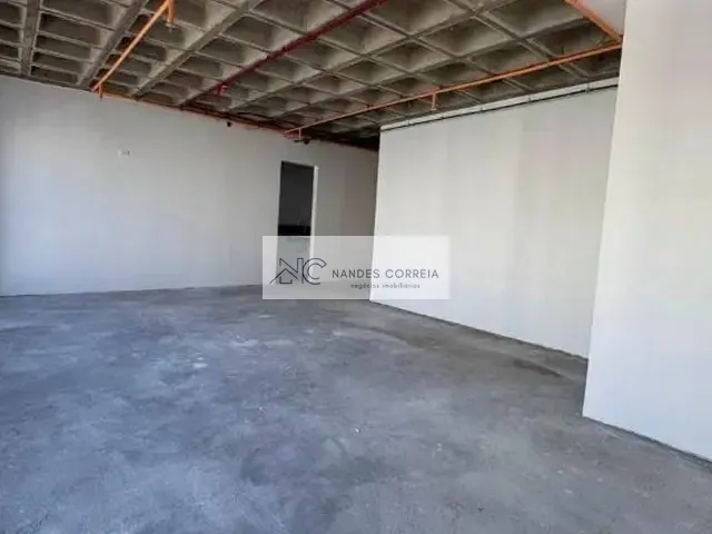 Sala à venda, no bairro Gleba Fazenda Palhano em Londrina