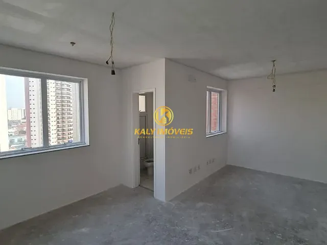 Sala à venda, no bairro Chácara Santo Antônio (Zona Leste) em São Paulo