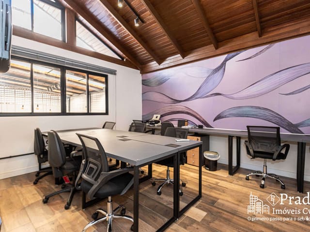 Sala com 350m², para alugar, no bairro Mercês em Curitiba