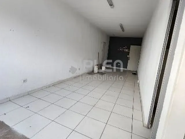 Sala com 30m², para alugar, no bairro Lauzane Paulista em São Paulo