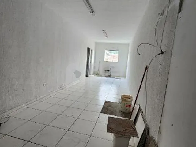 Sala com 30m², para alugar, no bairro Lauzane Paulista em São Paulo