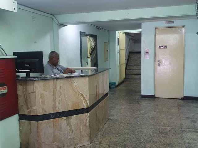 Sala com 45m², para alugar, no bairro Campo Grande em Rio de Janeiro
