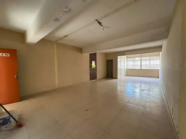 Sala com 40m², para alugar, no bairro Centro em Guarapuava