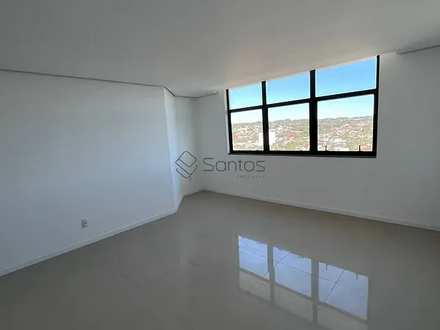 Sala à venda, no bairro Centro em Ijuí