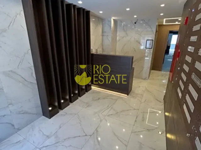 Sala com 20m², à venda, no bairro Aterrado em Volta Redonda