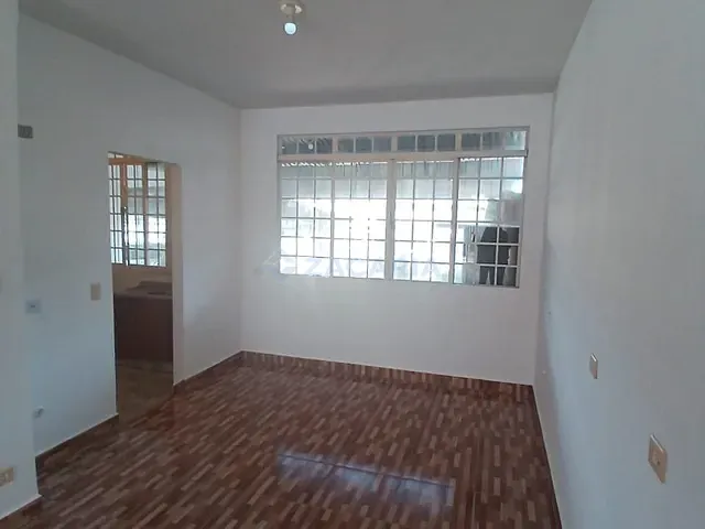 Sala para alugar, no bairro Centro em Apucarana