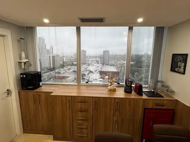 Sala à venda, no bairro Caminho das Árvores em Salvador
