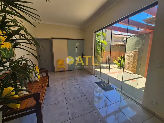Sala com 239m², para alugar, no bairro Centro em Ourinhos